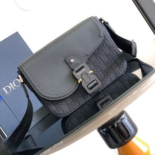 超限定ディオール SADDLE メッセンジャーバッグ 本物 1ADPO04