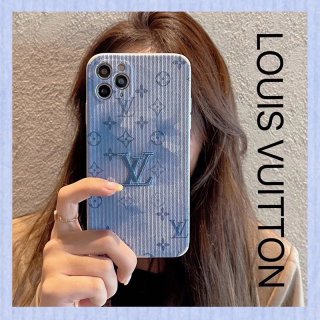 【日本未発売】ルイヴィトン ケース 本物 ★Phone13/12/11 vuu87756