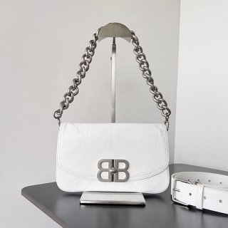 セール新作バレンシアガ 本物 BB Soft スモールフラップバッグ bap74184
