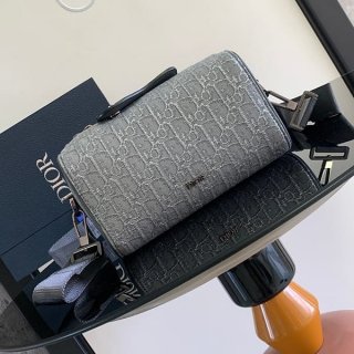 注目★ディオール 本物 オブリーク リンゴット22 バッグ ルテニウム dey65426
