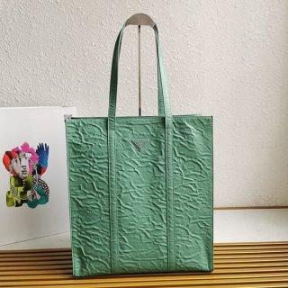 《大人気》プラダ 本物 スモール ナッパレザー トートバッグ puf19052
