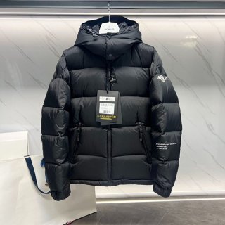 モンクレール FRGMT ジーニアス Acanthus ダウンジャケット 本物 1A00001 M3235