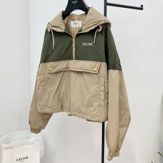 一目惚れセリーヌ クロップド ロゴ入り ウインドブレーカー 本物 2W744255T.03MB