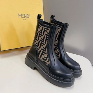 一目惚れ フェンディ レザーストレッチファブリック バイカーブーツ 本物 fec44917