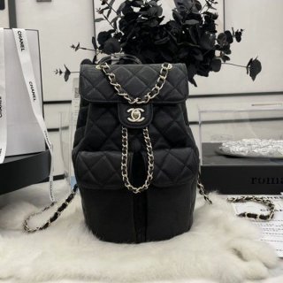 大人気!!新色 シャネル バックパック リュック 本物 shs09558