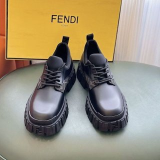 ブティック フェンディ レースアップ シューズ 本物 fek69788