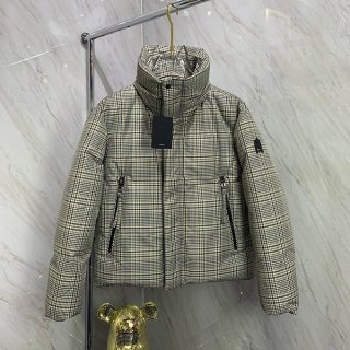 マッカージュ クロップ丈ダウンジャケット コピー MYLAH mad67814 マッカージュ クロップ丈ダウンジャケット コピー MYLAH mad67814