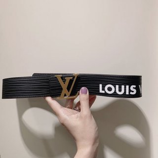 ルイヴィトン LV Initiales ベルト 本物 40mm vuc69236 ルイヴィトン LV Initiales ベルト 本物 40mm vuc69236