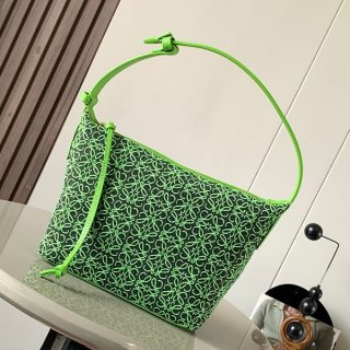 送料無料ロエベ 本物 アナグラム キュービィバッグ 2サイズ lon08065