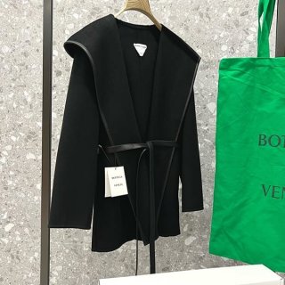 おすすめボッテガヴェネタ 本物 レザーベルト ウール カシミア フードコート 728980V25I01000