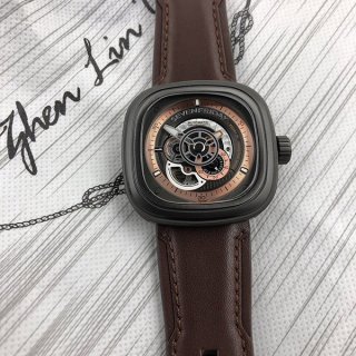 セブンフライデー レボリューション 本物 sev46237