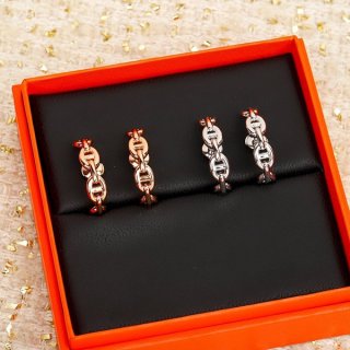 エルメス シェーヌダンクル 本物 アンシェネ ピアス 2色 H108618B00