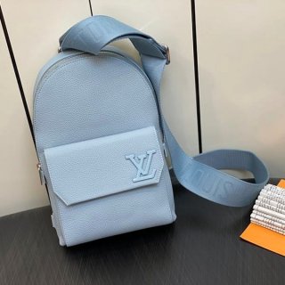 大人気！ルイヴィトン 本物 パイロットスリングバッグ vun65345