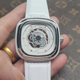 セブンフライデー エッセンス 本物 sen65572