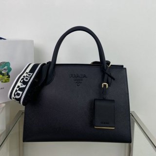 追跡付き 安いプラダ モノクローム サフィアーノレザー トートバッグ 本物 pug81598