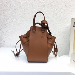 欲しい超限定ロエベ ハンモック 本物 ドローストリング ショルダーバッグ 0010473155