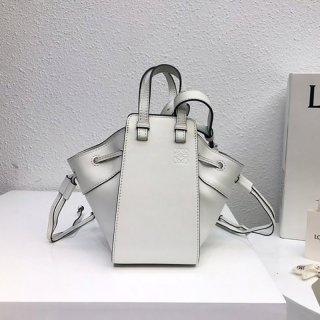 ☆限定☆ ロエベ ハンモック 本物 ドローストリング ショルダーバッグ 0010365427