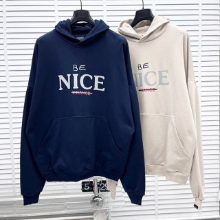 バレンシアガ nice 刺繍 ロゴ パーカー 本物 スウェットシャツ bav29577