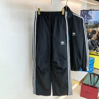 バレンシアガ アディダス 本物 トラックパンツ ブラック 712283TNQ221000