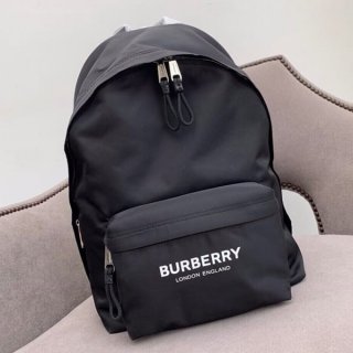 世界中で大人気バーバリー 本物 ロゴプリント ナイロン バックパック Bar82094