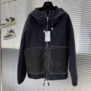 【大特価】ボッテガヴェネタ 本物 収納可能 フード付き ジャケット boi20587