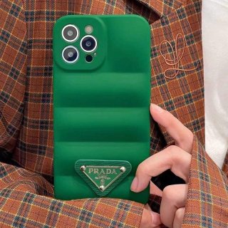 ★日本!!人気!プラダ トライアングルロ iPhone12/13/proケースコピー pua03623 ★日本!!人気!プラダ トライアングルロ iPhone12/13/proケースコピー pua03623