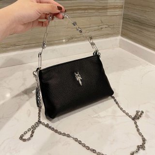 クロムハーツ ショルダーバッグ スクエアポケット本物 Kue40590 クロムハーツ ショルダーバッグ スクエアポケット本物 Kue40590