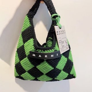 マルニマーケット 本物◇テックウール製 DIAMONDスモールバッグ グリーン man88679