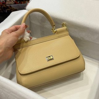 ドルチェ&ガッバーナ 本物 DAUPHINEレザー ハンドバッグ スモールサイズ dga51611