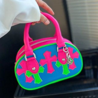 クロムハーツ コピーセメタリークロス ハンドバッグ新色☆希少 Kuv81317 クロムハーツ コピーセメタリークロス ハンドバッグ新色☆希少 Kuv81317