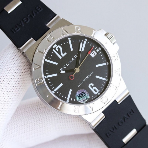 希少色ブルガリ 時計 本物 アルミニウムウォッチ 39mm 2色 Bug93251