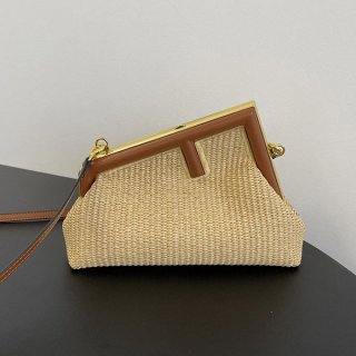 大人気! フェンディ first ミディ ラフィアバッグ 本物 fez03813
