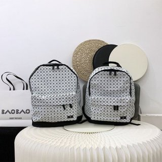 争奪戦バオバオイッセイミヤケ バックパック 2size 本物 bak81407