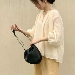 定番ジルサンダー 本物 ドローストリング クロスボディバッグ JSPU853407 定番ジルサンダー 本物 ドローストリング クロスボディバッグ JSPU853407