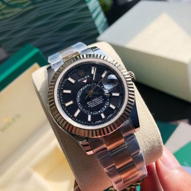 《大人気》 ロレックス スカイドゥエラー 本物 42MM 自動巻き roo48125