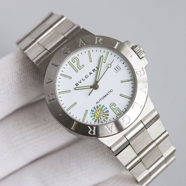 定番ブルガリ 腕時計 ディアゴノ プロフェッショナル スクーバ 本物 41mm DP41C3SSSD