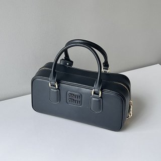 新色登場 ミュウミュウ 本物 レザートップハンドバッグ myi34144