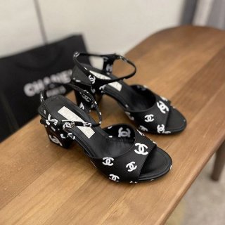最安値挑戦シャネル サンダル コピー プリント ラムスキン she89065 最安値挑戦シャネル サンダル コピー プリント ラムスキン she89065