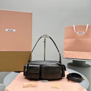 希少色ミュウミュウ アンダーバッグ 本物 myf05150
