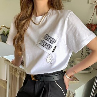 新色☆希少ミュウミュウ CLUB LOGO Tシャツ 本物 刺繍ロゴ myy90100