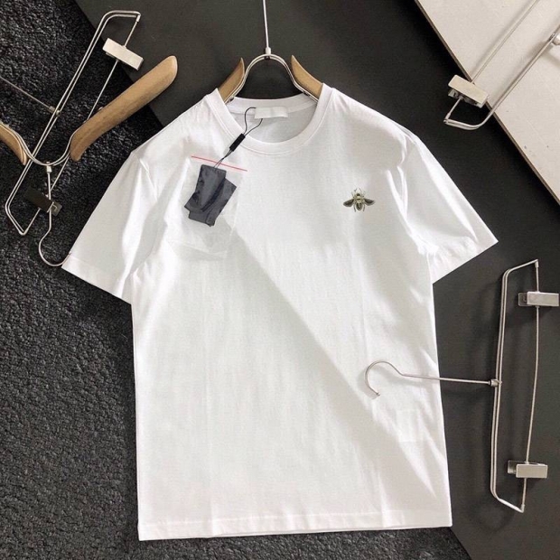 ディオール × Kaws ビー ワンポイント Tシャツ本物 ブラック 蜂 2色 det60758
