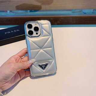 【プラダ】レザー スマホケース コピーiPhone14Pro/14proMaxケース puz67737 【プラダ】レザー スマホケース コピーiPhone14Pro/14proMaxケース puz67737