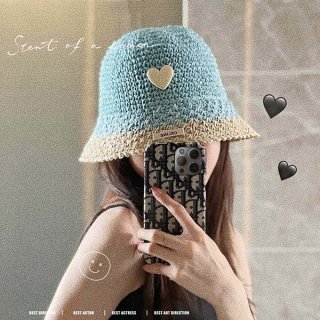 目を惹くカラーセリーヌ バケットハット 本物 帽子 Cem00384
