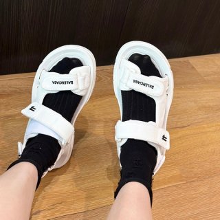 ★完売必至★バレンシアガ TOURIST サンダル 本物 706277W2CCF1912