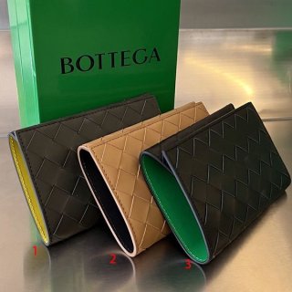 可愛い ボッテガヴェネタ パスポートケース 本物 bou39468