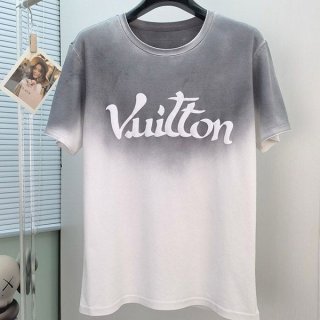 目を惹くカラー ルイヴィトン ロゴＴシャツ 本物 vun72996