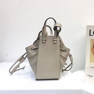 2021-22☆ ロエベ ハンモック 本物 ドローストリング ショルダーバッグ 0010390987