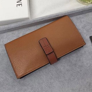 ギフトに最適ロエベ 本物 バーティカル ウォレット ラージ 長財布 lod19105 ギフトに最適ロエベ 本物 バーティカル ウォレット ラージ 長財布 lod19105