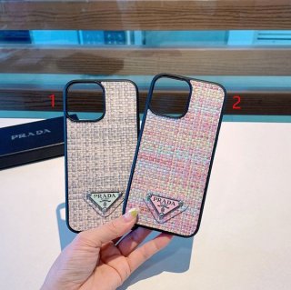 【お洒落★】プラダ iPhone13/14Proケース コピーNEWロゴ付き pun39073 【お洒落★】プラダ iPhone13/14Proケース コピーNEWロゴ付き pun39073