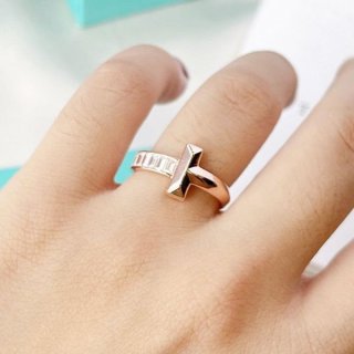 注目★ティファニーT T ワン リング 18K ピンクゴールド 本物 Tit40607